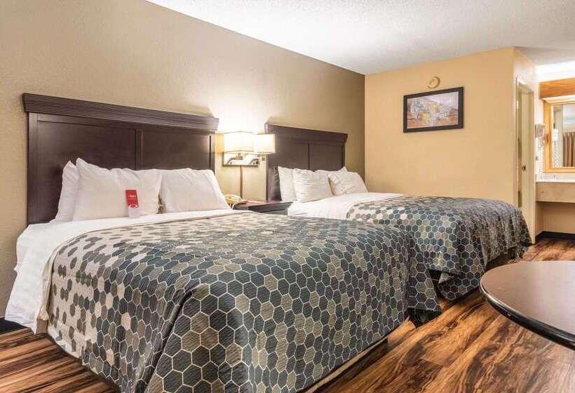 هتل Econo Lodge Hillsboro I 35