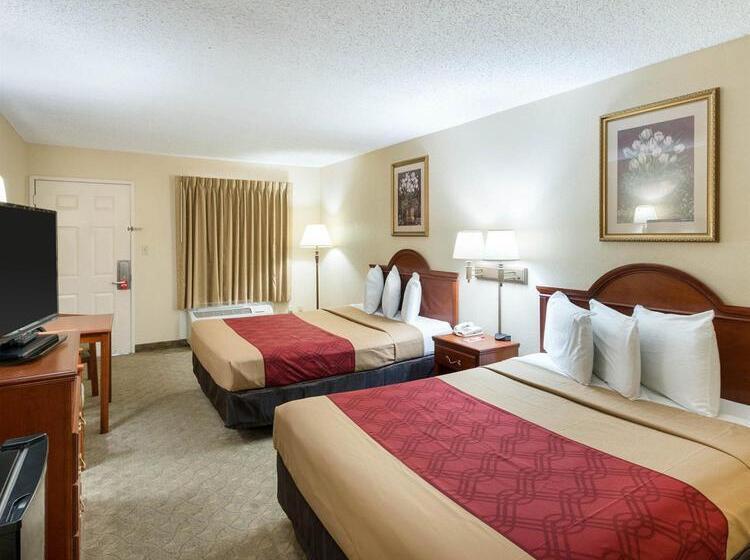 هتل Econo Lodge Hillsboro I 35