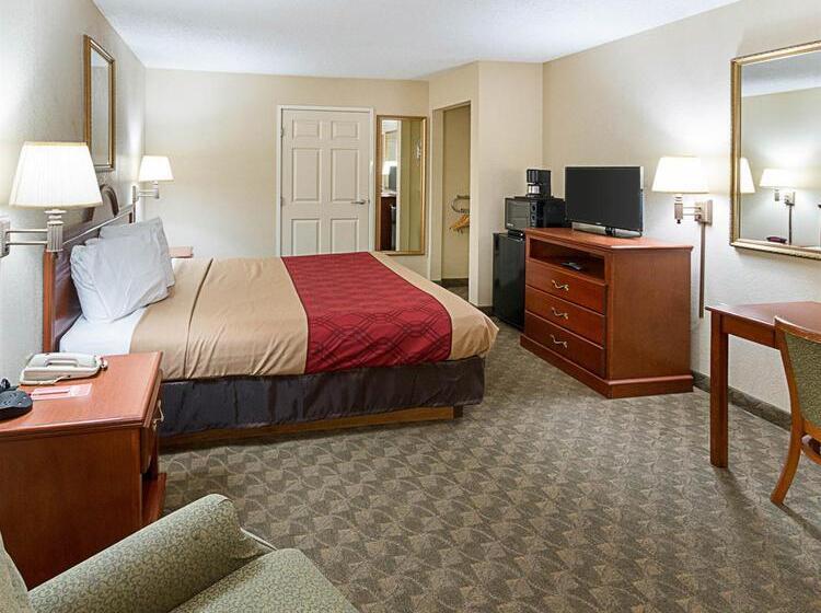 هتل Econo Lodge Hillsboro I 35