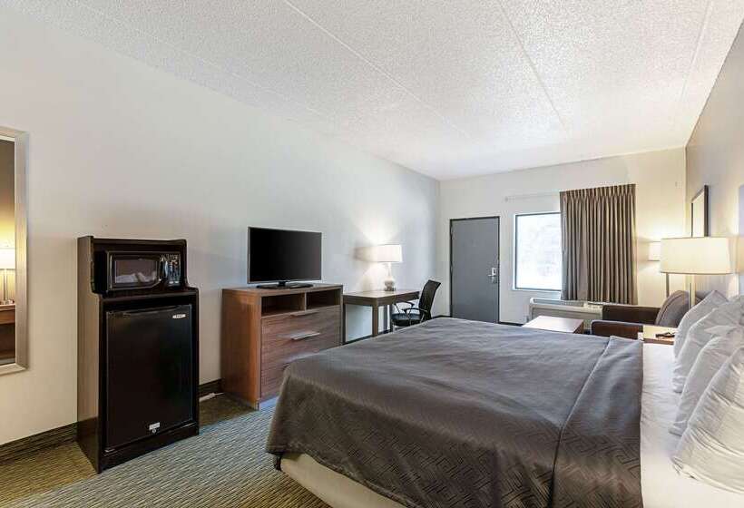 هتل Econo Lodge Vero Beach  Downtown