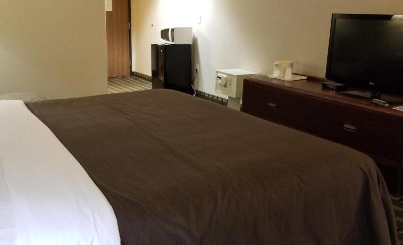 酒店 Fairbridge Inn & Suites Batavia Darien Amusement Park