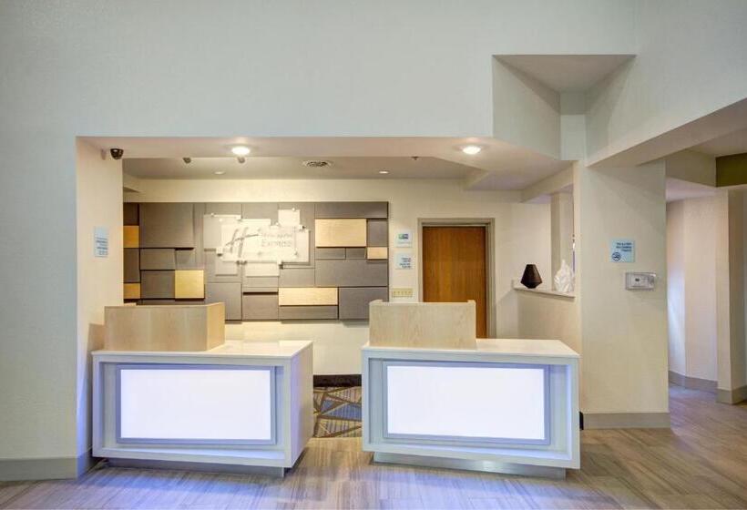 هتل Holiday Inn Express Columbus South   Obetz, An Ihg