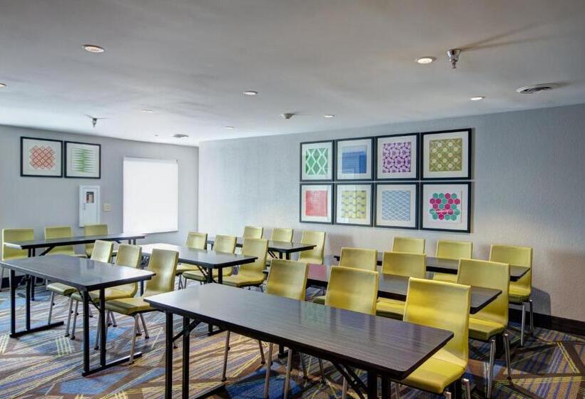 هتل Holiday Inn Express Columbus South   Obetz, An Ihg