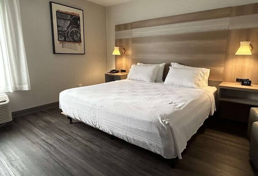 酒店 Best Western Plus Heritage Rail Inn & Suites