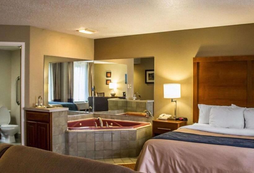 هتل Quality Inn