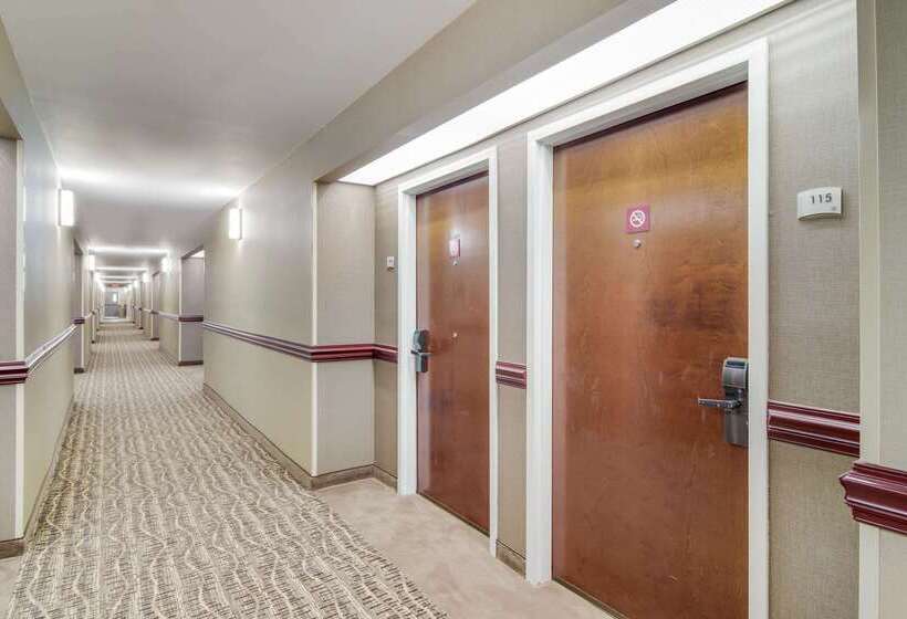 هتل Quality Inn & Suites Canton, Ga
