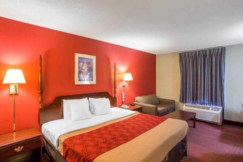 בית מלון כפרי Quality Inn & Suites Canton, Ga