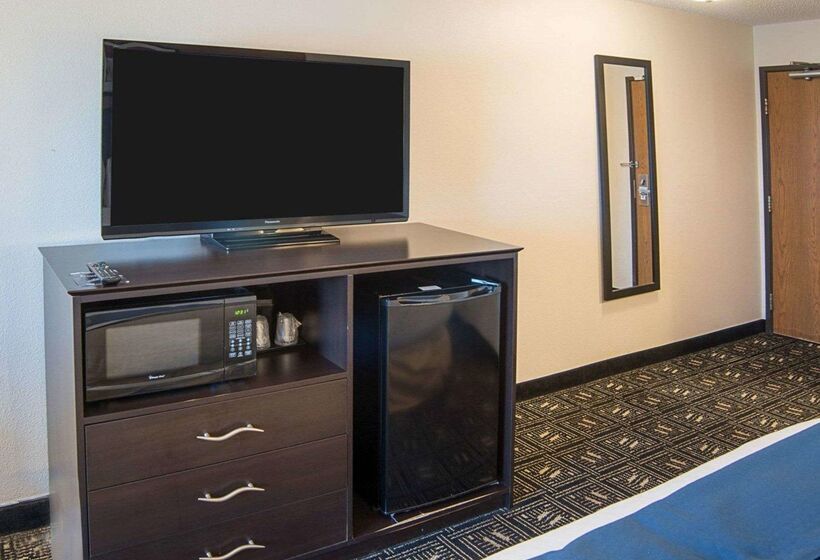 فندق Quality Inn