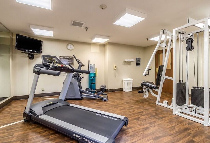 هتل Quality Inn