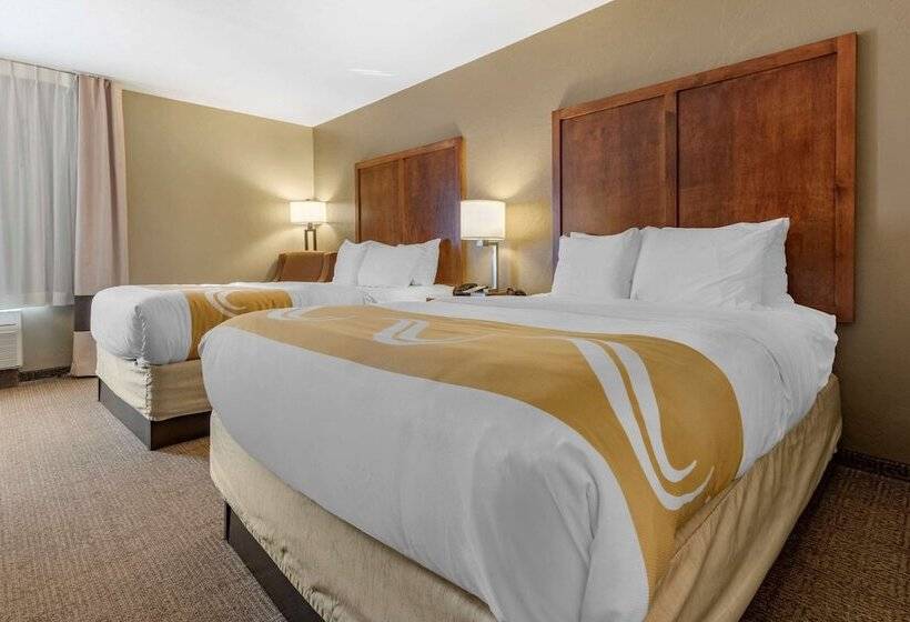 هتل Quality Inn