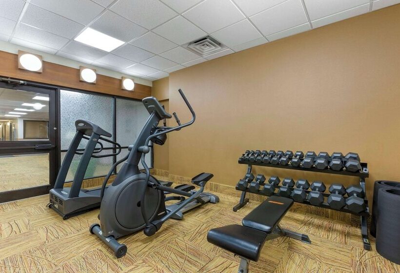 Отель Quality Inn Hamilton Bitterroot Valley