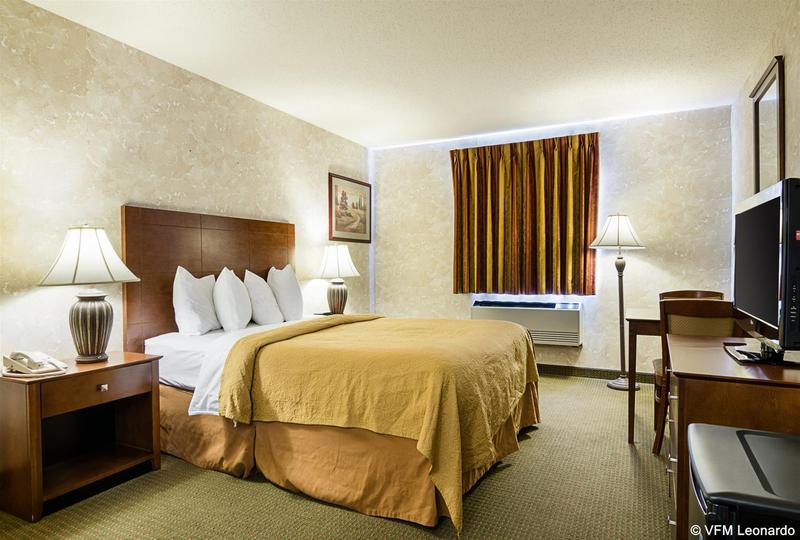 فندق Quality Inn Hays I70
