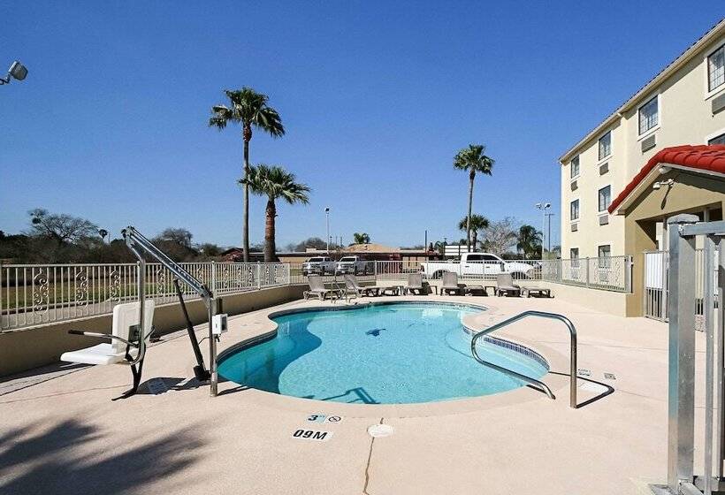 هتل Quality Inn Kingsville Hwy 77