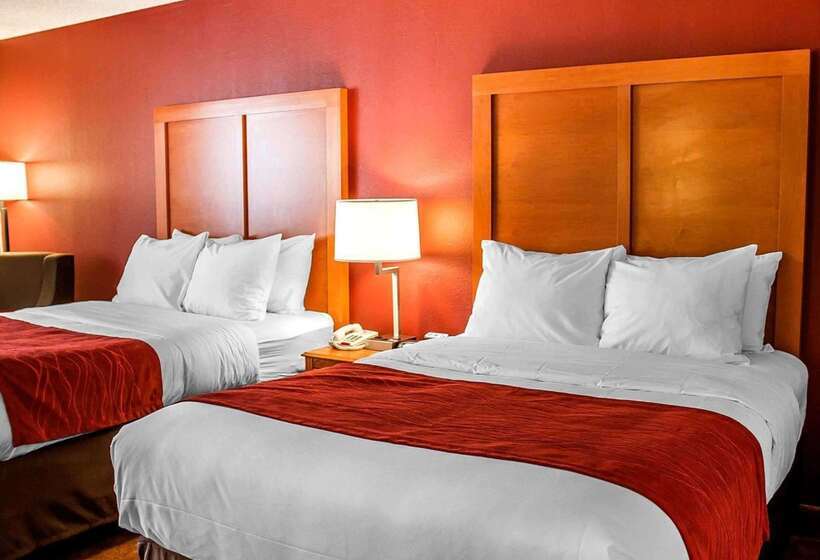 호텔 Quality Inn