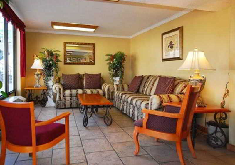هتل Quality Inn