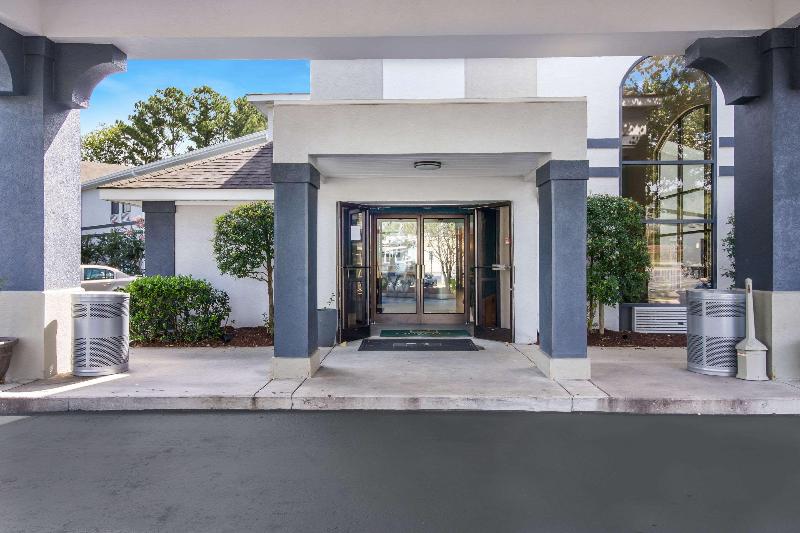 ホテル Quality Inn Near Mcas Cherry Point