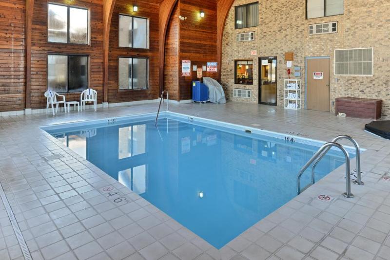 هتل Quality Inn