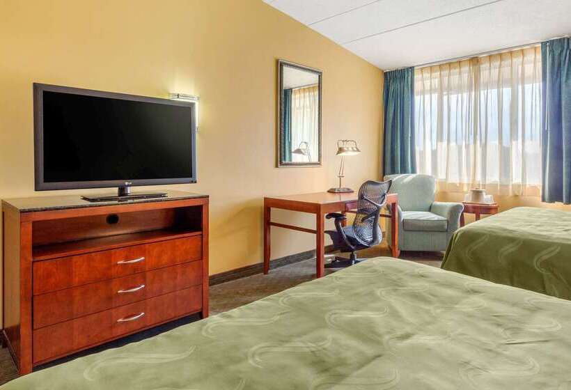 호텔 Quality Inn Old Saybrook Westbrook