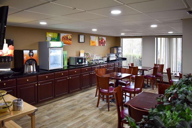 Отель Quality Inn Reidsville Hwy 29