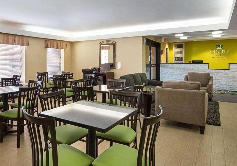 Otel Quality Inn Richmond Airport