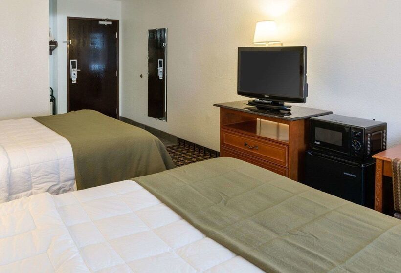 호텔 Quality Inn