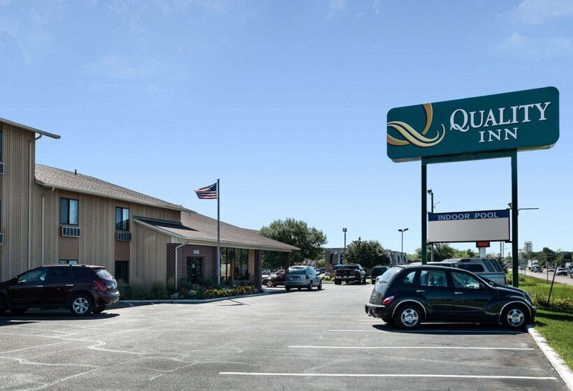 호텔 Quality Inn