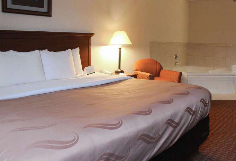 فندق Quality Inn