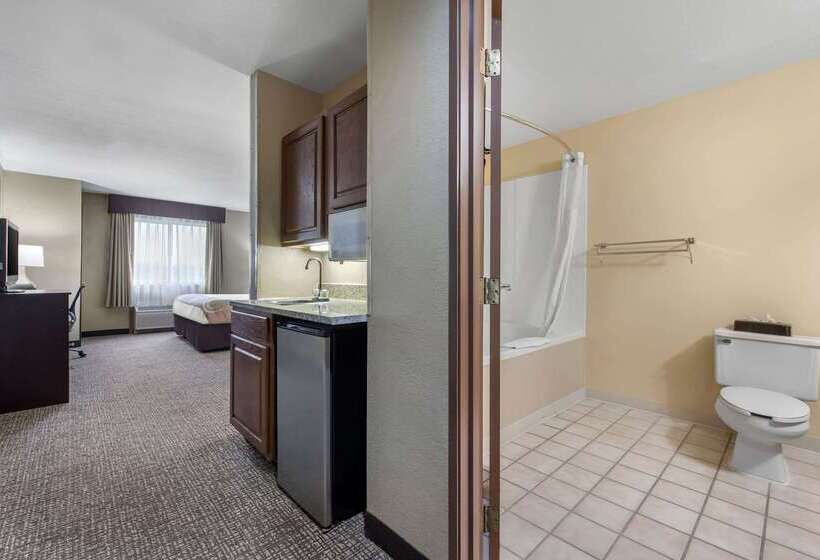 فندق Quality Inn & Suites Lebanon I65