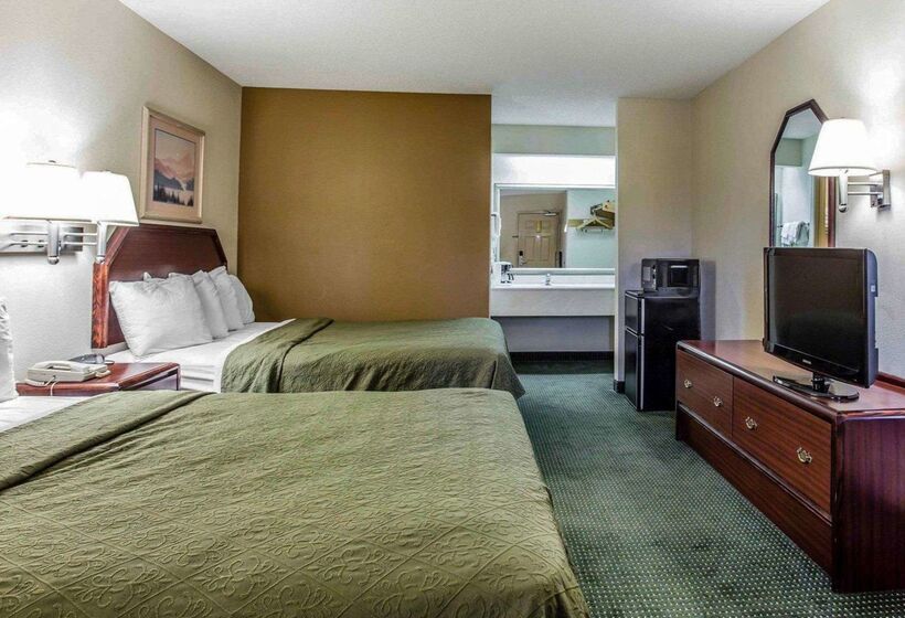 هتل Quality Inn & Suites Stockbridge Atlanta South I 75
