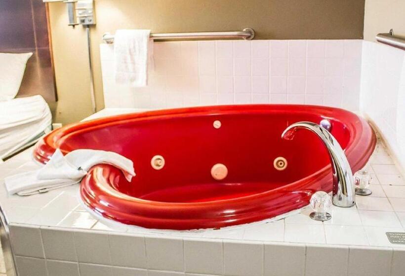 هتل Quality Inn & Suites