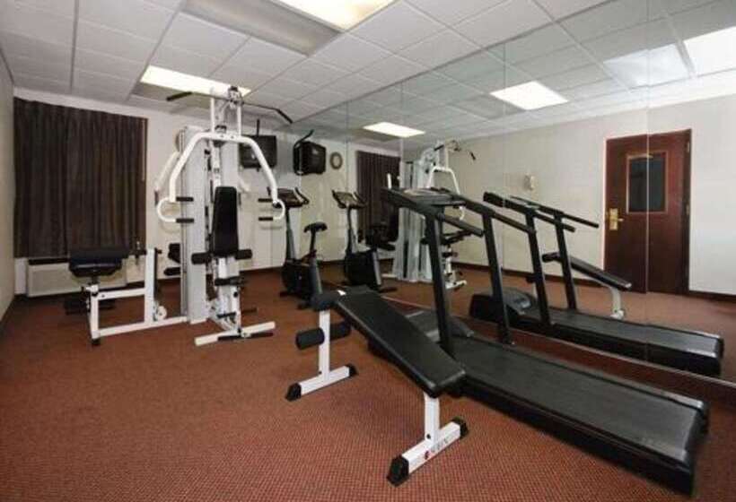 Отель Quality Inn & Suites Tarboro Kingsboro