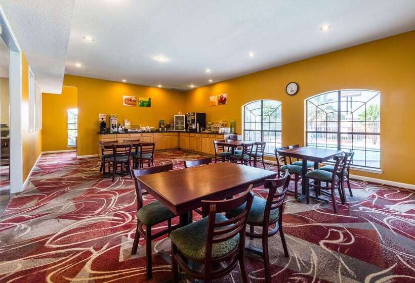 فندق Quality Inn University Near Downtown