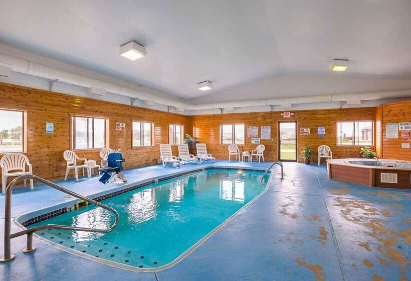 فندق Quality Inn