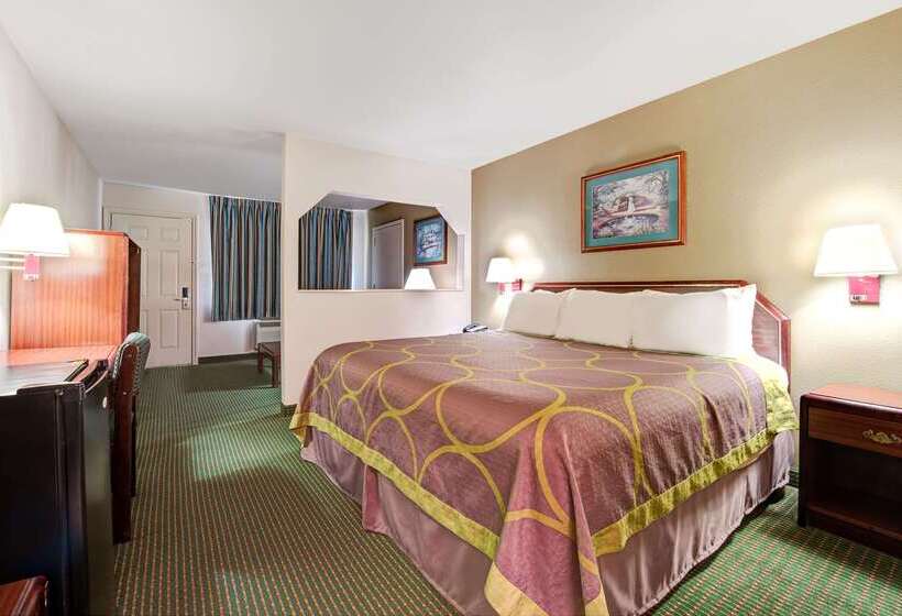 هتل Super 8 By Wyndham Richardson Dallas