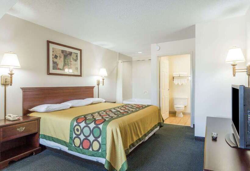فندق Super 8 By Wyndham Slidell