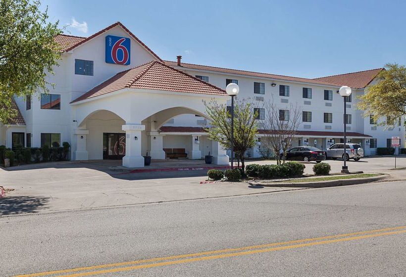 Motel 6 Bedford, Tx   Fort Worth