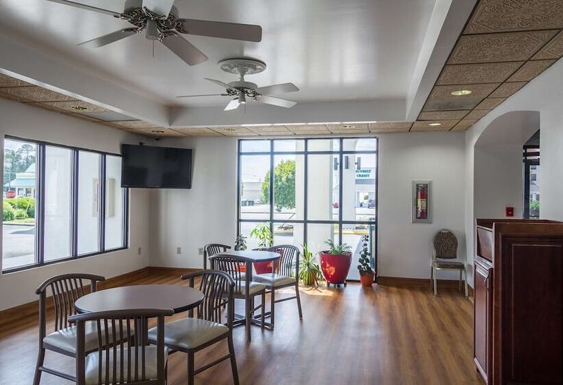 Motel 6 Waycross