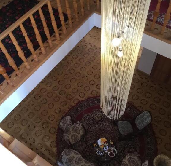 هاستل Luse Guest House