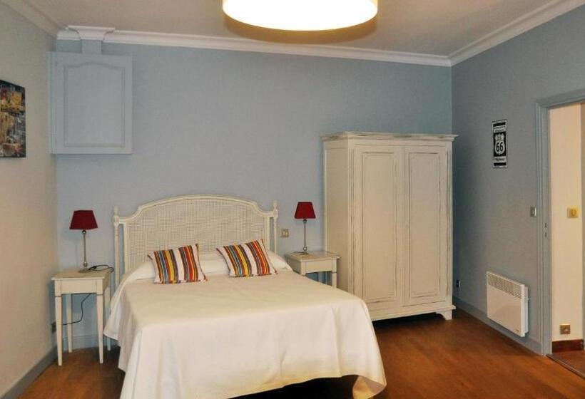 住宿加早餐  Auberge Des Platanes