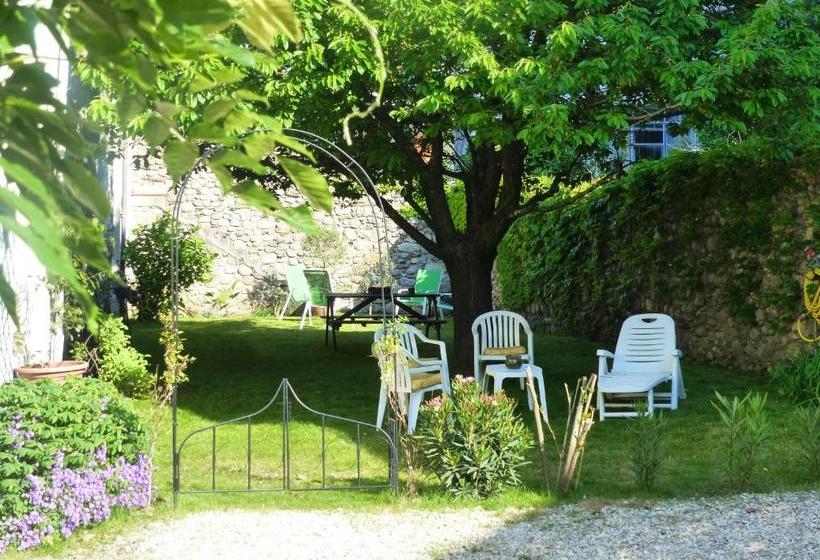 Bed and Breakfast Les Glycines