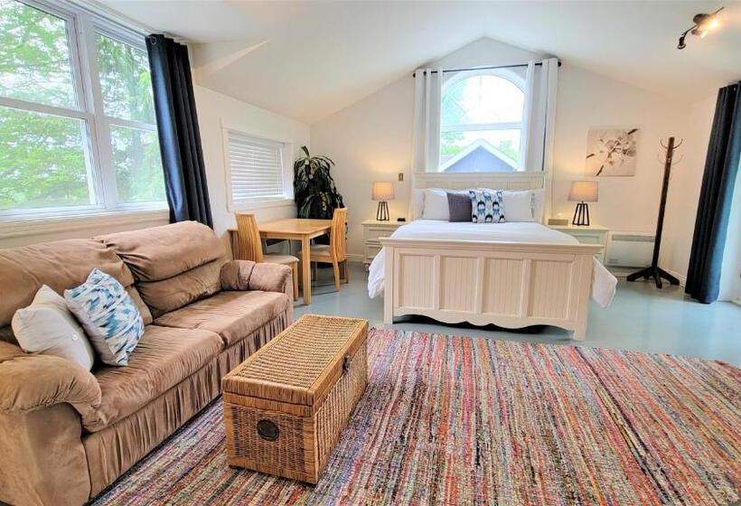הוסטל Auberge Du Vignoble Bromont