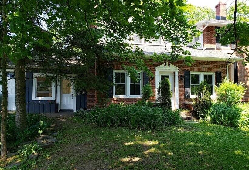 הוסטל Auberge Du Vignoble Bromont