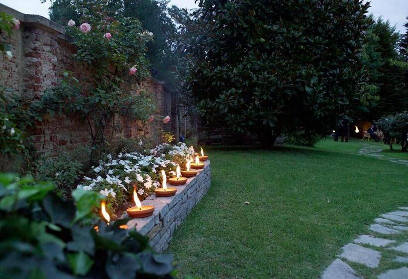 مبيت وإفطار Villa La Maggiorana