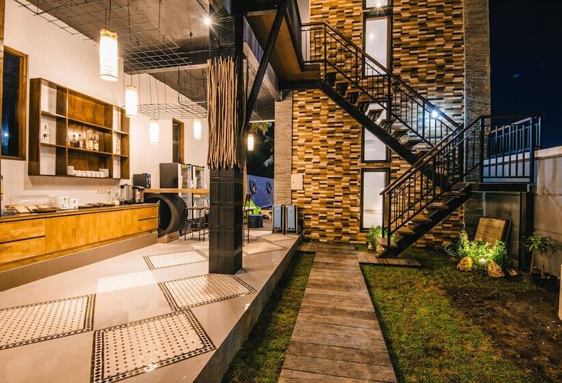 Mai Hostel Lembongan   Adults Only