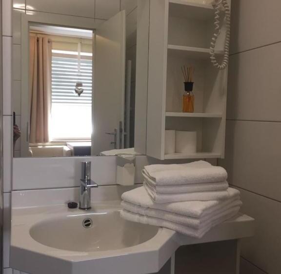 پانسیون Motel De Winter   Motel   Apartmenthaus   Monteurzimmer