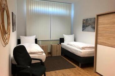پانسیون Motel De Winter Motel Apartmenthaus Monteurzimmer