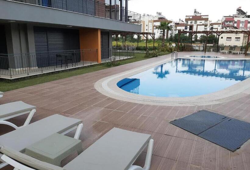 Mene Suites
