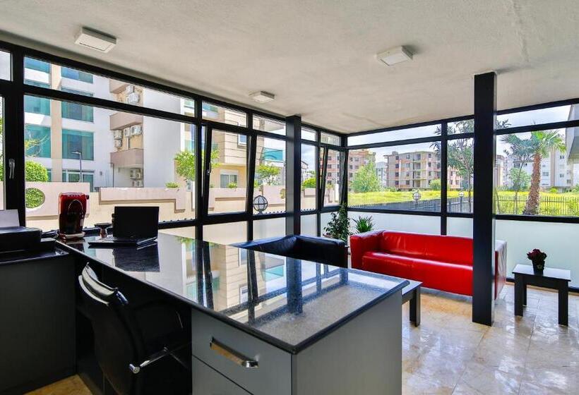 Mene Suites