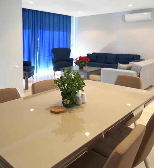 Mene Suites