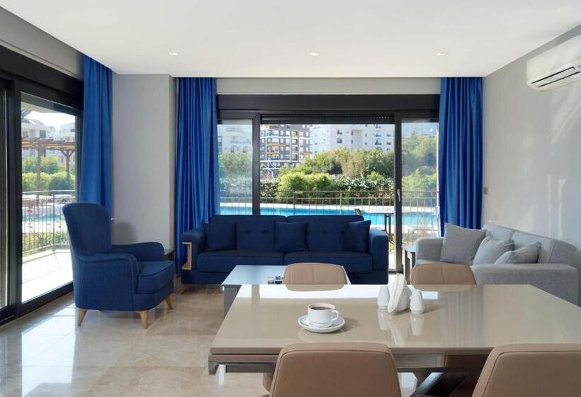 Mene Suites